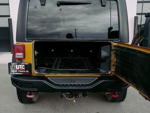 Used 2014 Jeep Wrangler Unlimited Rubicon image 10