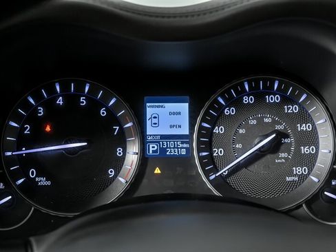 Used 2015 INFINITI Q70 L 5.6 w/ V8 Deluxe Technology Package image 23