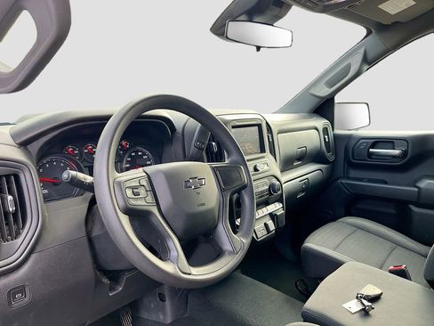 Used 2023 Chevrolet Silverado 1500 Custom Trail Boss AWD/4WD image 9