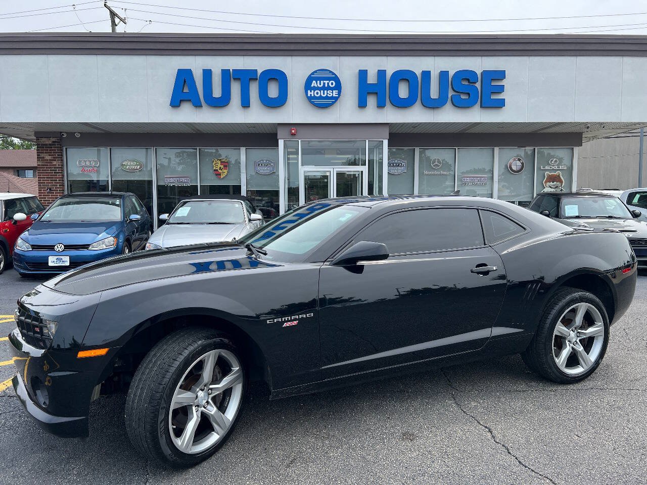 Used 2010 Chevrolet Camaro SS w/ RS Package RWD image 8
