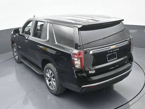 Used 2022 Chevrolet Tahoe LT w/ Luxury Package image 60