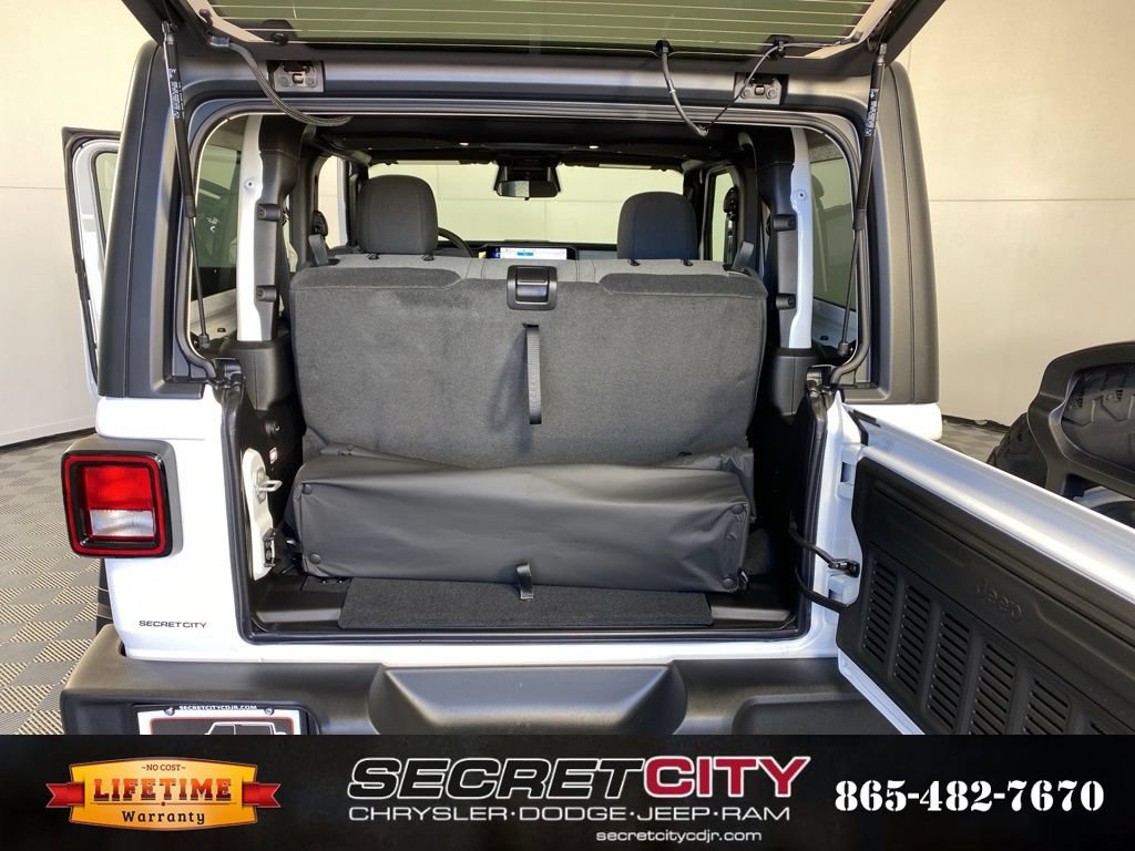 New 2026 Jeep Wrangler Sport AWD/4WD image 30