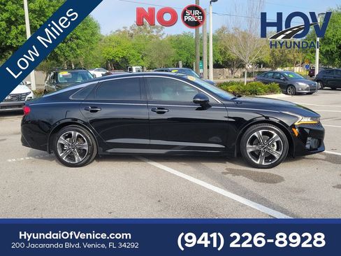 Used 2021 Kia K5 EX w/ EX Premium Package FWD image 3