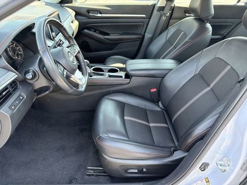Certified 2024 Nissan Altima 2.5 SR FWD image 17