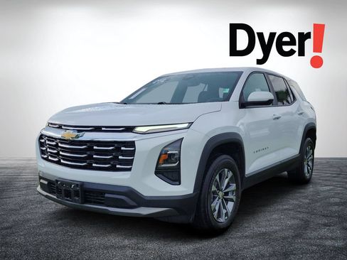 Certified 2025 Chevrolet Equinox LT FWD image 8