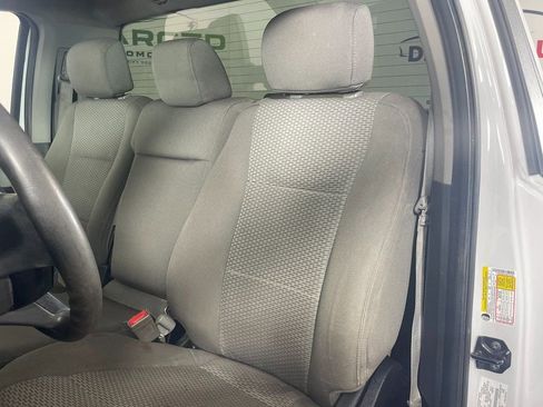 Used 2018 Ford F350 XLT w/ Snow Plow Prep Package image 21