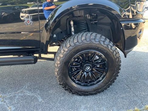Used 2026 RAM 2500 Big Horn AWD/4WD image 40