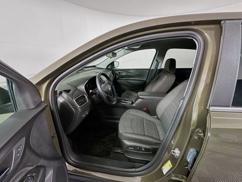 Used 2023 Chevrolet Equinox LT FWD image 20