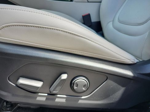 Certified 2023 Hyundai Tucson SEL w/ Convenience Package FWD image 15