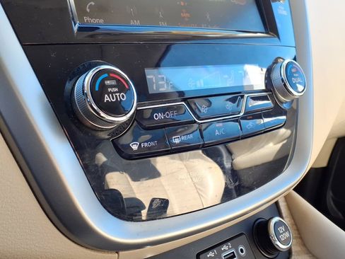 Certified 2023 Nissan Murano SL w/ SL Moonroof Package AWD/4WD image 25