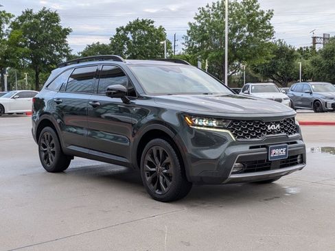 Used 2022 Kia Sorento SX Prestige w/ Rust Color Package image 3