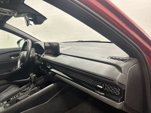 Used 2023 Honda Accord Sport image 15