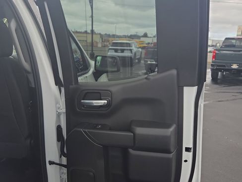 New 2026 Chevrolet Silverado 1500 Custom image 17