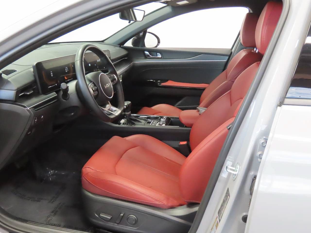 Used 2026 Kia K5 GT-Line w/ GT-Line Red Interior Package FWD image 15