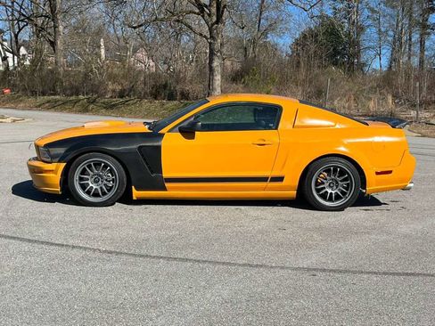 Used 2008 Ford Mustang GT Premium image 3