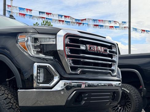 Used 2019 GMC Sierra 1500 SLT w/ SLT Premium Plus Package AWD/4WD image 48