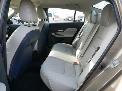 New 2026 Nissan Sentra SL w/ Floor Mat Package image 6