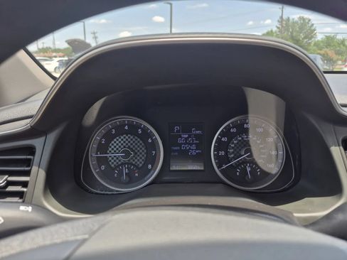 Used 2019 Hyundai Elantra SE w/ Cargo Package FWD image 26
