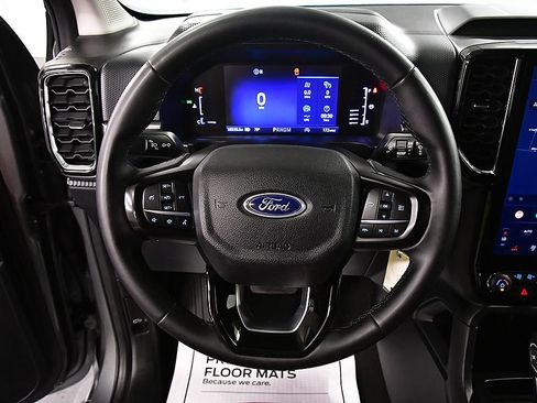 Used 2024 Ford Ranger XLT w/ FX4 Off-Road Package AWD/4WD image 23