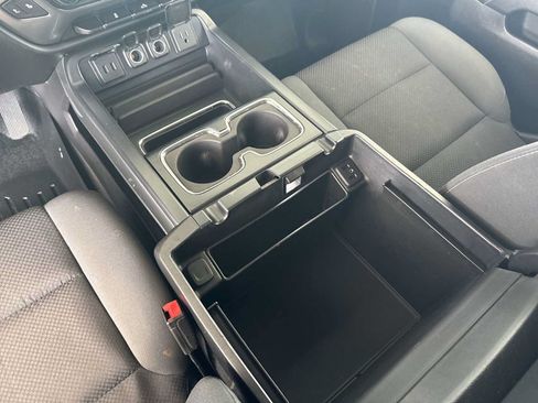 Certified 2018 Chevrolet Silverado 1500 LT w/ All Star Edition AWD/4WD image 24