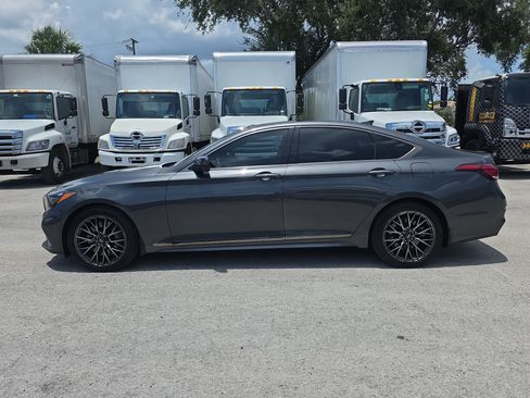 Used 2019 Genesis G80 3.3T Sport RWD image 4