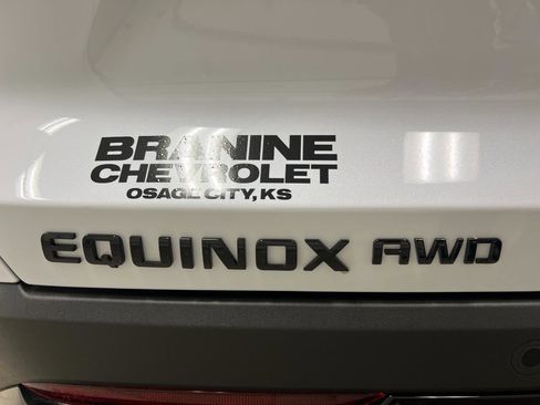 New 2026 Chevrolet Equinox RS AWD/4WD image 21
