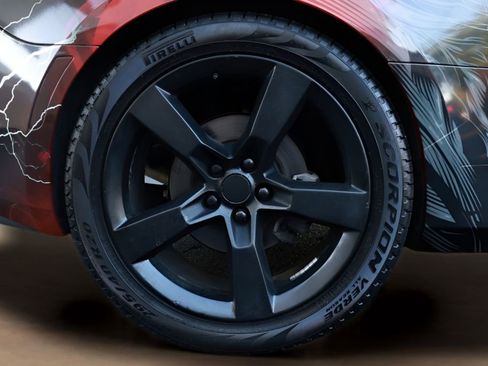 Used 2020 Chevrolet Camaro LT w/ Technology Package RWD image 29