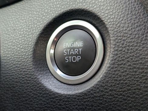 Used 2024 Toyota Corolla SE image 23