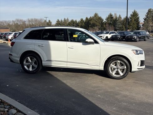 Used 2023 Audi Q7 2.0T Premium image 12