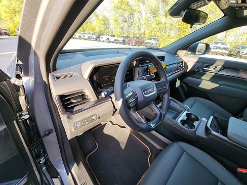 New 2026 GMC Terrain AT4 image 14