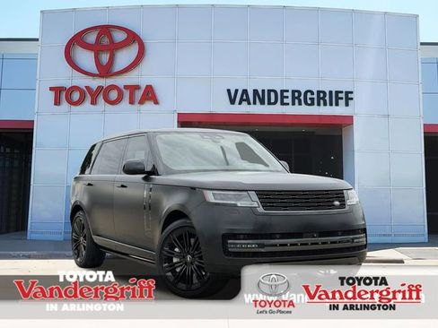 Used 2024 Land Rover Range Rover Long Wheelbase SE AWD/4WD image 1