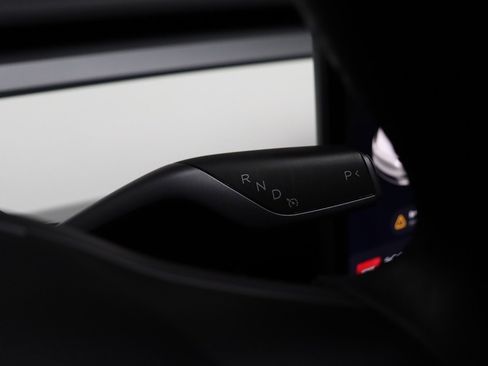 Used 2021 Tesla Model Y Long Range image 53