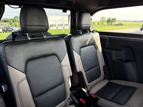 Used 2023 Ford Bronco Wildtrak AWD/4WD image 11