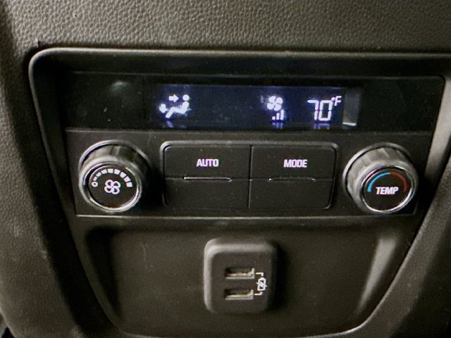 Used 2023 Buick Enclave Essence FWD image 24