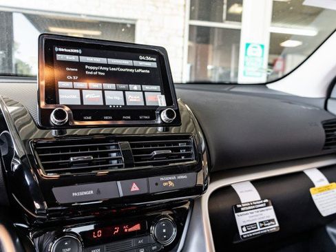 New 2025 Mitsubishi Eclipse Cross LE image 13