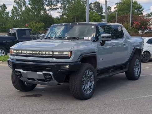 New 2025 GMC Hummer EV 3X image 12