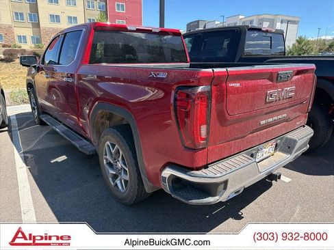 Used 2024 GMC Sierra 1500 SLT image 4