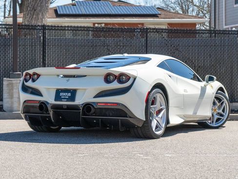 Used 2021 Ferrari F8 Tributo RWD image 28