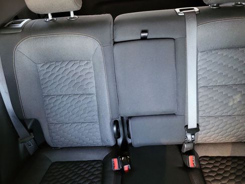 Used 2021 Chevrolet Equinox LT image 13