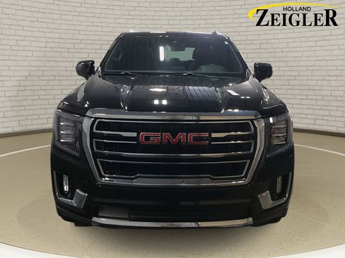 Used 2023 GMC Yukon SLT image 2
