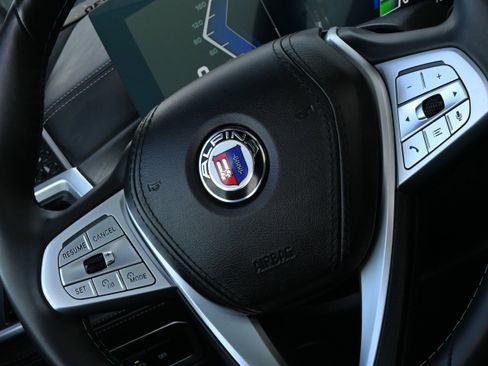 Used 2025 BMW ALPINA XB7 AWD/4WD image 25