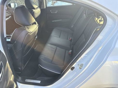 Certified 2018 Acura TLX V6 w/ Technology Package image 25