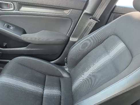 Used 2022 Honda Civic Sport image 16