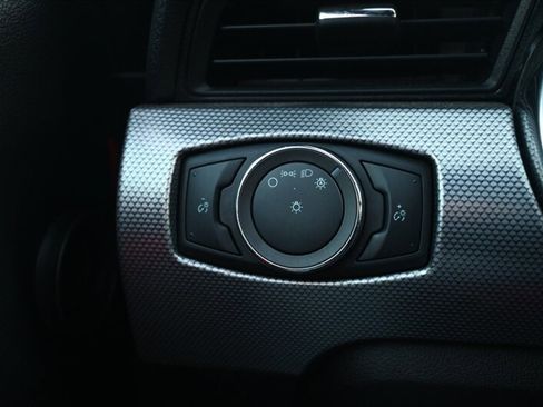 Used 2020 Ford Mustang Coupe RWD image 30