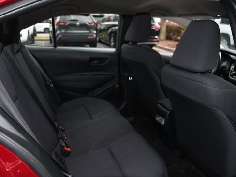 Used 2024 Toyota Corolla LE image 16