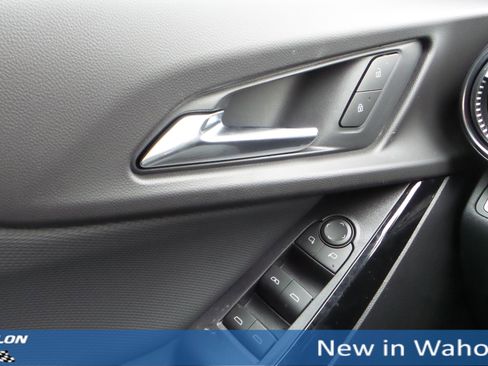 New 2026 Chevrolet Equinox LT image 13