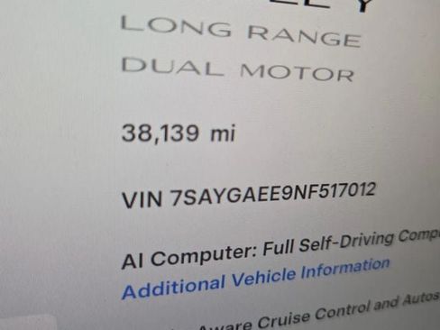 Used 2022 Tesla Model Y Long Range AWD/4WD image 8