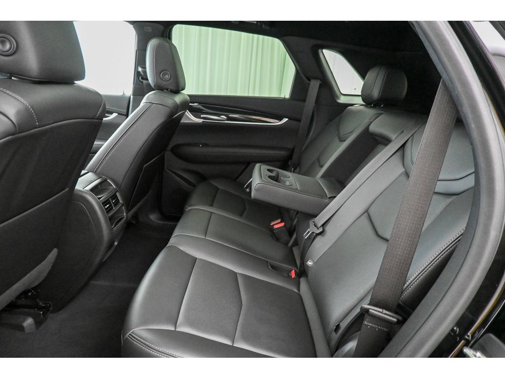 Used 2023 Cadillac XT5 Premium Luxury FWD image 27