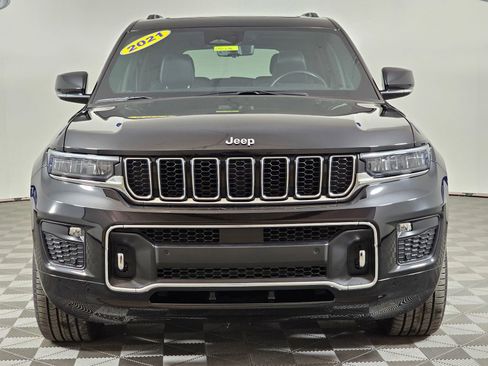 Used 2021 Jeep Grand Cherokee L Overland w/ Luxury Tech Group IV AWD/4WD image 9