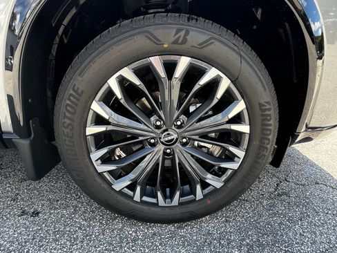 New 2026 Nissan Rogue Platinum AWD/4WD image 10